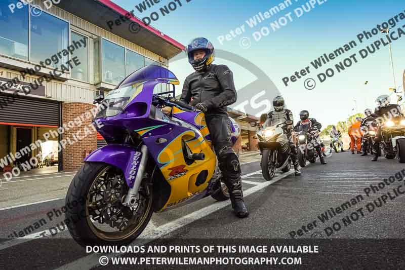 brands hatch photographs;brands no limits trackday;cadwell trackday photographs;enduro digital images;event digital images;eventdigitalimages;no limits trackdays;peter wileman photography;racing digital images;trackday digital images;trackday photos